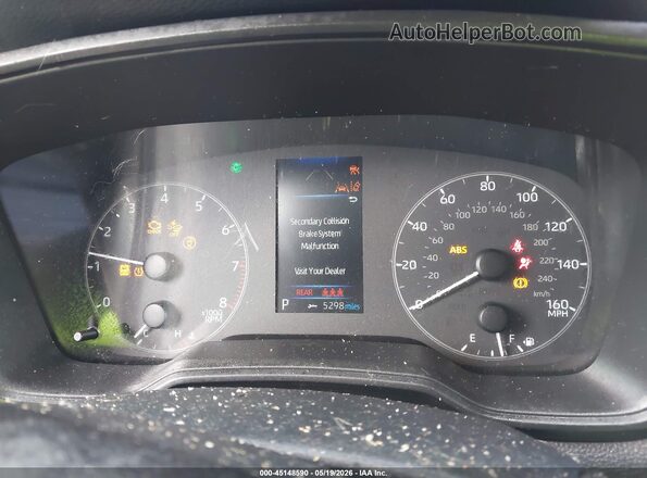 7MUCAAAG1PV045330 2023 TOYOTA COROLLA CROSS Silver 