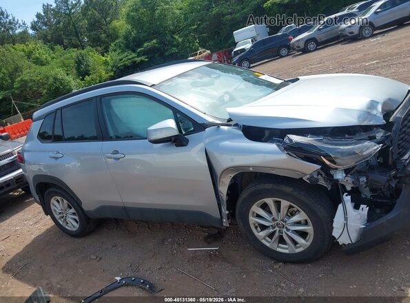 7MUCAAAG2RV095365 2024 TOYOTA COROLLA CROSS Silver უკანა სალონის ხედი