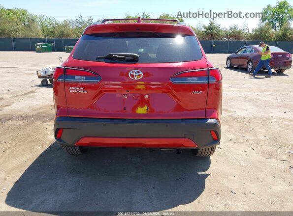 7MUDAAAG9NV018166 2022 TOYOTA COROLLA CROSS Red 