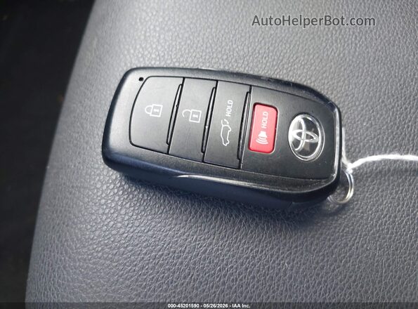 7MUDAAAG9PV062235 2023 TOYOTA COROLLA CROSS Silver Առջևի վահանակի տեսք