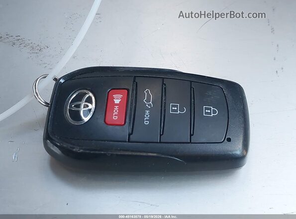7MUDAABG2SV145996 2025 TOYOTA COROLLA CROSS Black წინა პანელის ხედი