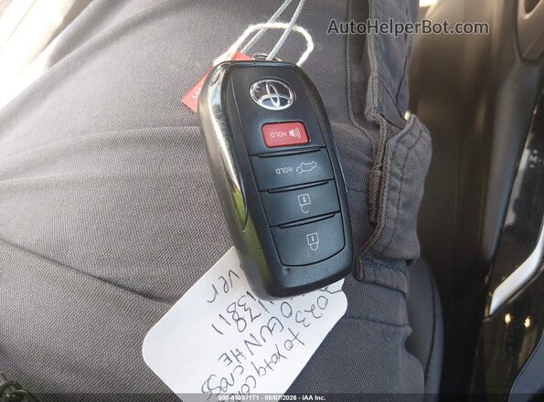 7MUDAABG8PV064170 2023 TOYOTA LL Blue Dashboard view