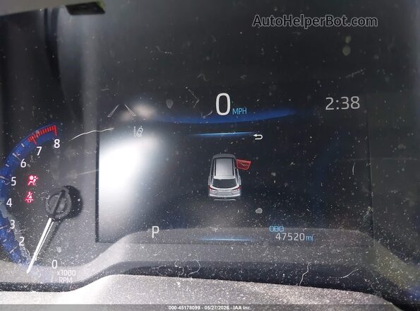 7MUEAAAG3NV034934 2022 TOYOTA COROLLA CROSS White Widok tylnych siedzeń