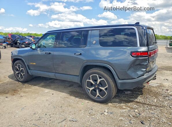 7PDSGABA2PN021132 2023 RIVIAN R1S Gray 