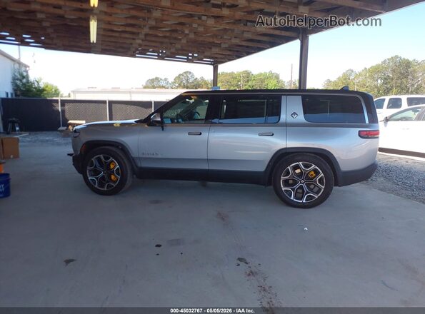 7PDSGABAXPN006829 2023 RIVIAN R1S Серый Панорамный вид салона 360°