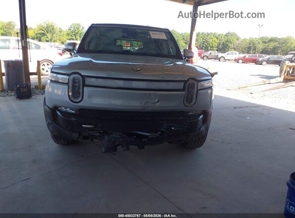 7PDSGABAXPN006829 2023 RIVIAN R1S Серый Вид щитка приборов