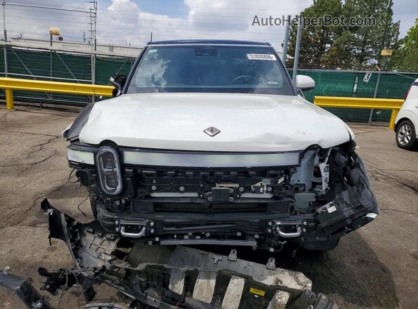 7PDSGCBAXRN031597 2024 RIVIAN R1S White Вид спереду