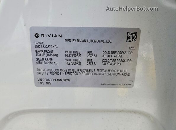 7PDSGCBAXRN031597 2024 RIVIAN R1S White Вид наклейки з VIN-кодом