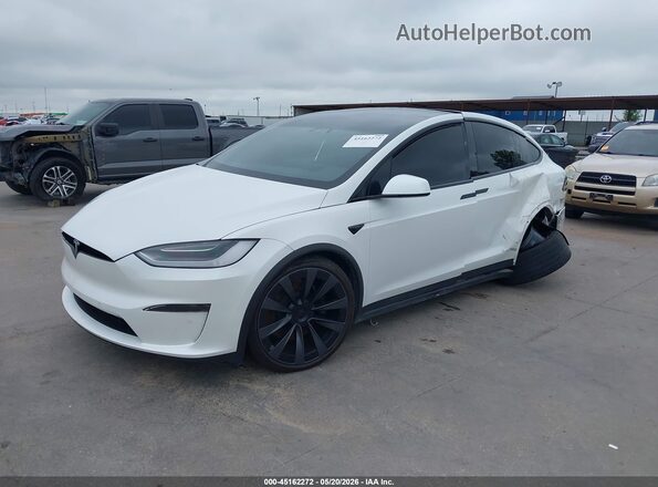 7SAXCAE58NF345756 2022 TESLA MODEL X White Առջևի ձախ երեք քառորդ տեսարան