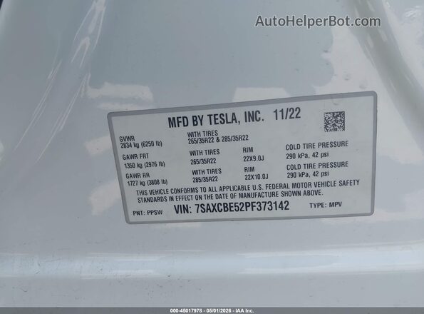 7SAXCBE52PF373142 2023 TESLA MODEL X White ძრავის განყოფილების ხედი
