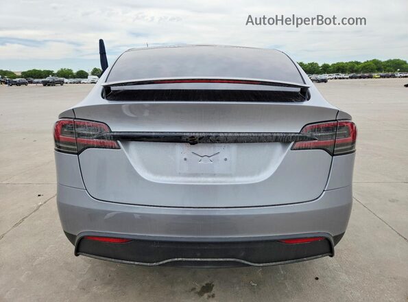 7SAXCBE54TF480395 2026 TESLA MODEL Серебряный Вид сзади