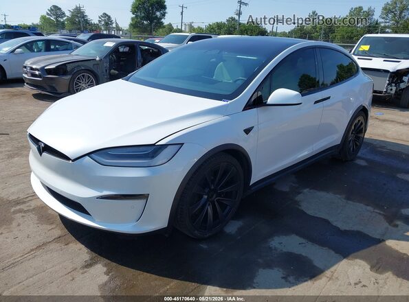 7SAXCBE57NF361677 2022 TESLA MODEL X Белый Передняя левая четверть