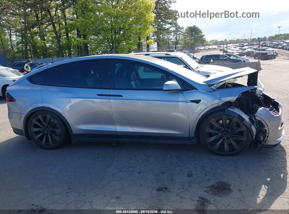 7SAXCBE58SF472167 2025 TESLA MODEL X Gray Vista del cuadro de instrumentos