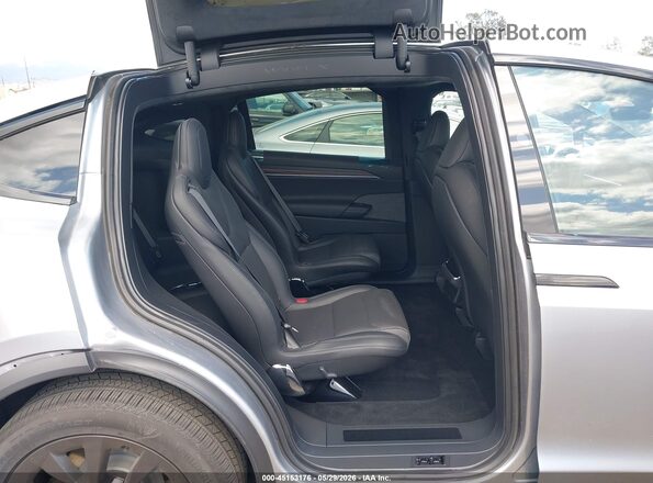 7SAXCBE5XSF469741 2025 TESLA MODEL X Silver VIN sticker view