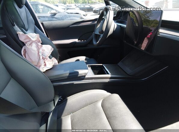 7SAXCBE60PF418653 2023 TESLA MODEL X Black Front interior view