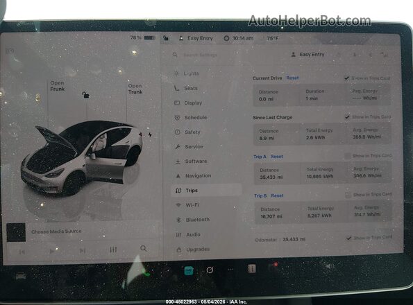 7SAYGAEE0PF706313 2023 TESLA MODEL Y White Widok tylnych siedzeń