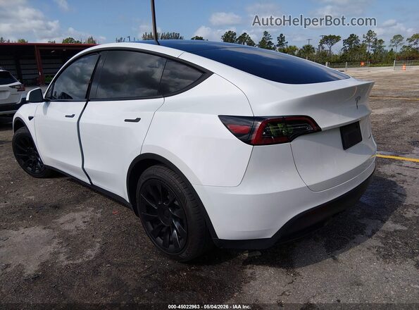 7SAYGAEE0PF706313 2023 TESLA MODEL Y White Tył lewy