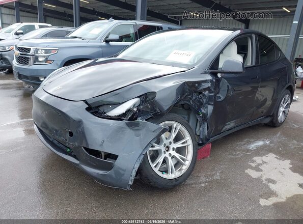7SAYGAEE0RF014491 2024 TESLA MODEL Y Gray 