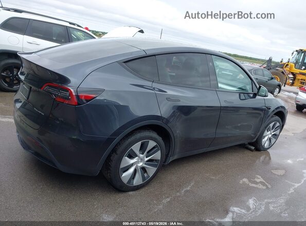 7SAYGAEE0RF014491 2024 TESLA MODEL Y Gray 