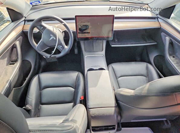 7SAYGAEE1RF074392 2024 TESLA MODEL Черный Вид панели приборов