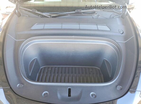7SAYGAEE1SF309721 2025 TESLA MODEL Black უკანა სალონის ხედი