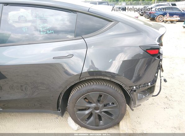 7SAYGAEE3RF163784 2024 TESLA MODEL Y Gray 