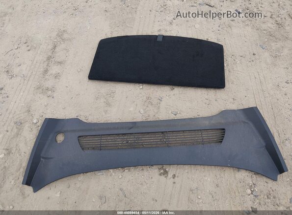 7SAYGAEE3RF163784 2024 TESLA MODEL Y Gray Սարքավորումների վահանակի տեսք