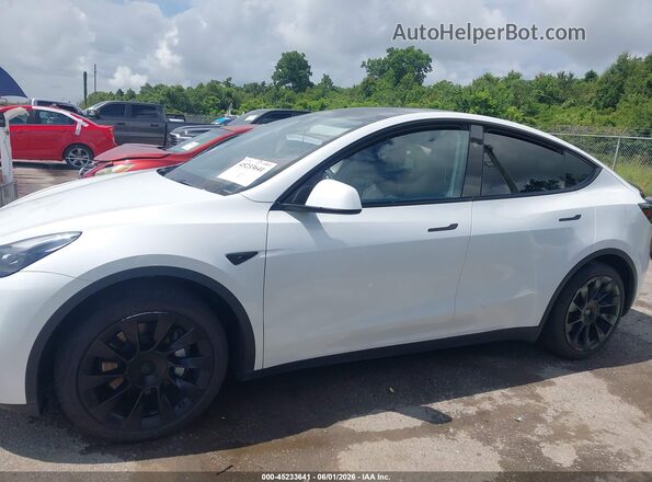 7SAYGAEE4PF864525 2023 TESLA MODEL Y Белый 