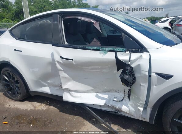 7SAYGAEE4PF864525 2023 TESLA MODEL Y Белый 