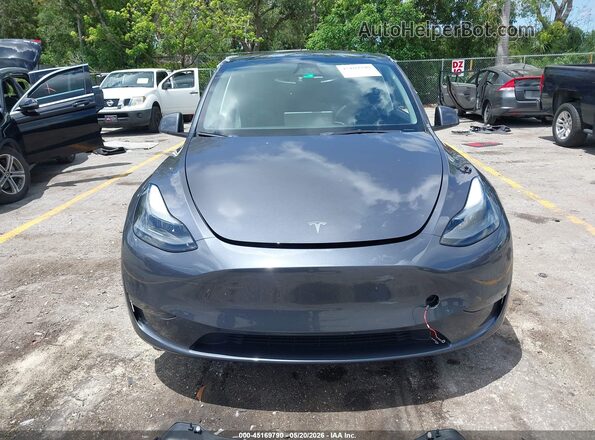 7SAYGAEE5PF854991 2023 TESLA MODEL Y Gray წინა პანელის ხედი