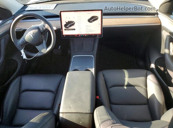 7SAYGAEE5RF064092 2024 TESLA MODEL Gray Vista del salpicadero