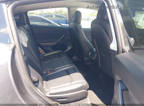 7SAYGAEE7NF433111 2022 TESLA MODEL Y Gray Vista de la etiqueta del VIN