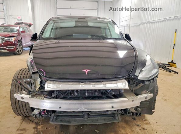 7SAYGAEE7PF770610 2023 TESLA MODEL Black Widok z przodu