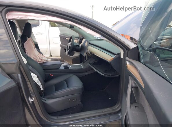 7SAYGAEEXPF941527 2023 TESLA MODEL Y Gray Սալոնի դիմացի տեսք