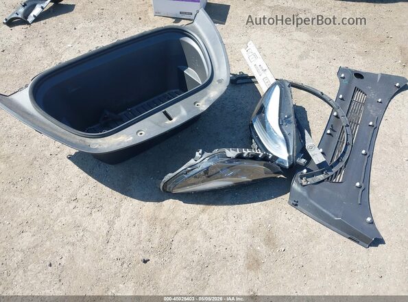 7SAYGAEEXRF060362 2024 TESLA MODEL Y Blue Vista del cuadro de instrumentos