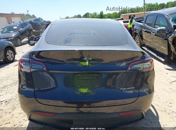 7SAYGAEEXRF106806 2024 TESLA MODEL Y Серый 