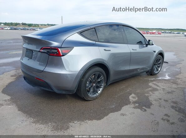 7SAYGAEEXRF210311 2024 TESLA MODEL Y Gray Trasero derecho