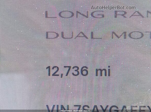 7SAYGAEEXRF210311 2024 TESLA MODEL Y Gray Vista interior de 360 grados
