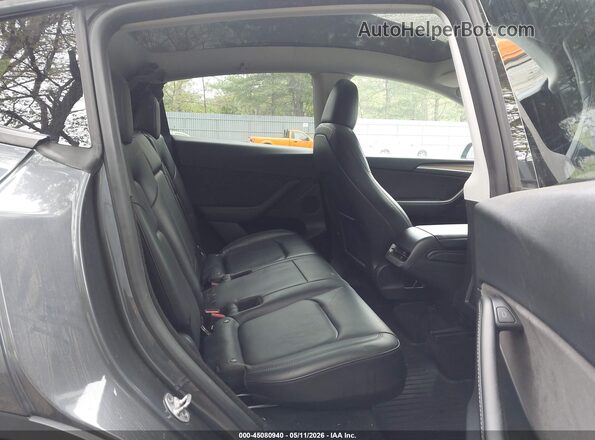 7SAYGDED0PF933204 2023 TESLA MODEL Y Серый 