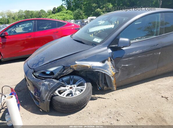 7SAYGDED0RF006190 2024 TESLA MODEL Y Black 