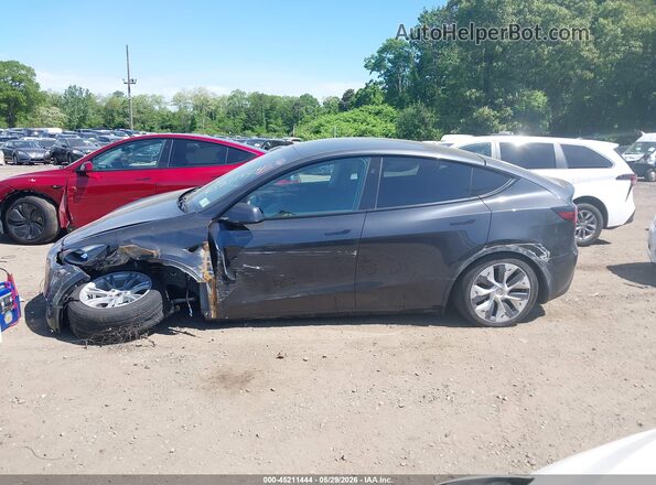 7SAYGDED0RF006190 2024 TESLA MODEL Y Black 