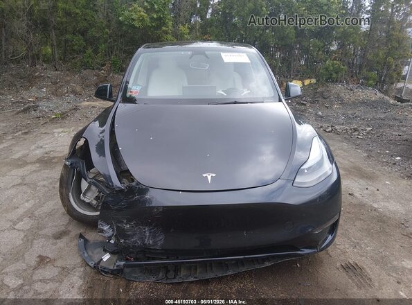 7SAYGDED0RF093475 2024 TESLA MODEL Y Black Instrument cluster view