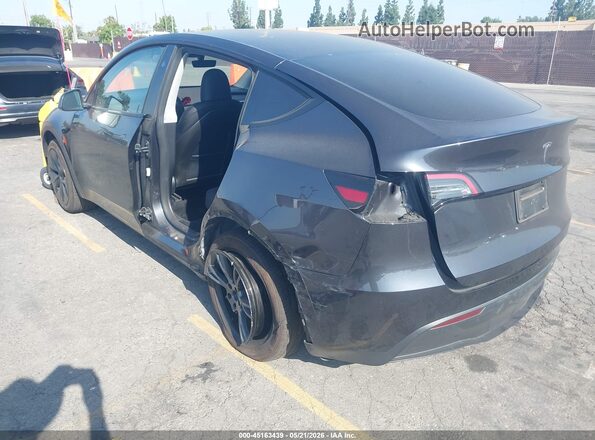 7SAYGDED0RF114468 2024 TESLA MODEL Y Gray Tył lewy