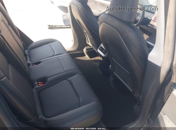 7SAYGDED0RF114468 2024 TESLA MODEL Y Gray Widok naklejki z numerem VIN