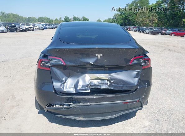 7SAYGDED0RF155456 2024 TESLA MODEL Y Gray Դիմացի տեսք