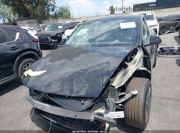 7SAYGDED0TF414342 2026 TESLA MODEL Y Черный Вид задней части салона