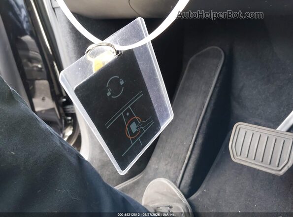 7SAYGDED0TF414342 2026 TESLA MODEL Y Черный Вид панели приборов