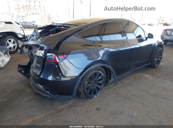 7SAYGDED1RF055737 2024 TESLA MODEL Y Gray Հետևի աջ