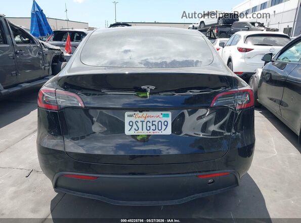 7SAYGDED1SF321375 2025 TESLA MODEL Y Black 