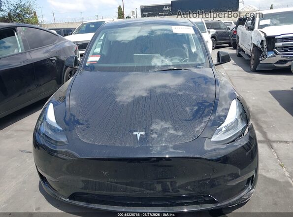 7SAYGDED1SF321375 2025 TESLA MODEL Y Black Rear interior view